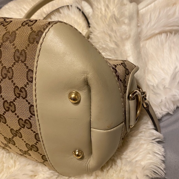 SALE. Authentic Gucci in amazing condition ❤️💕💜 - Picture 11 of 14